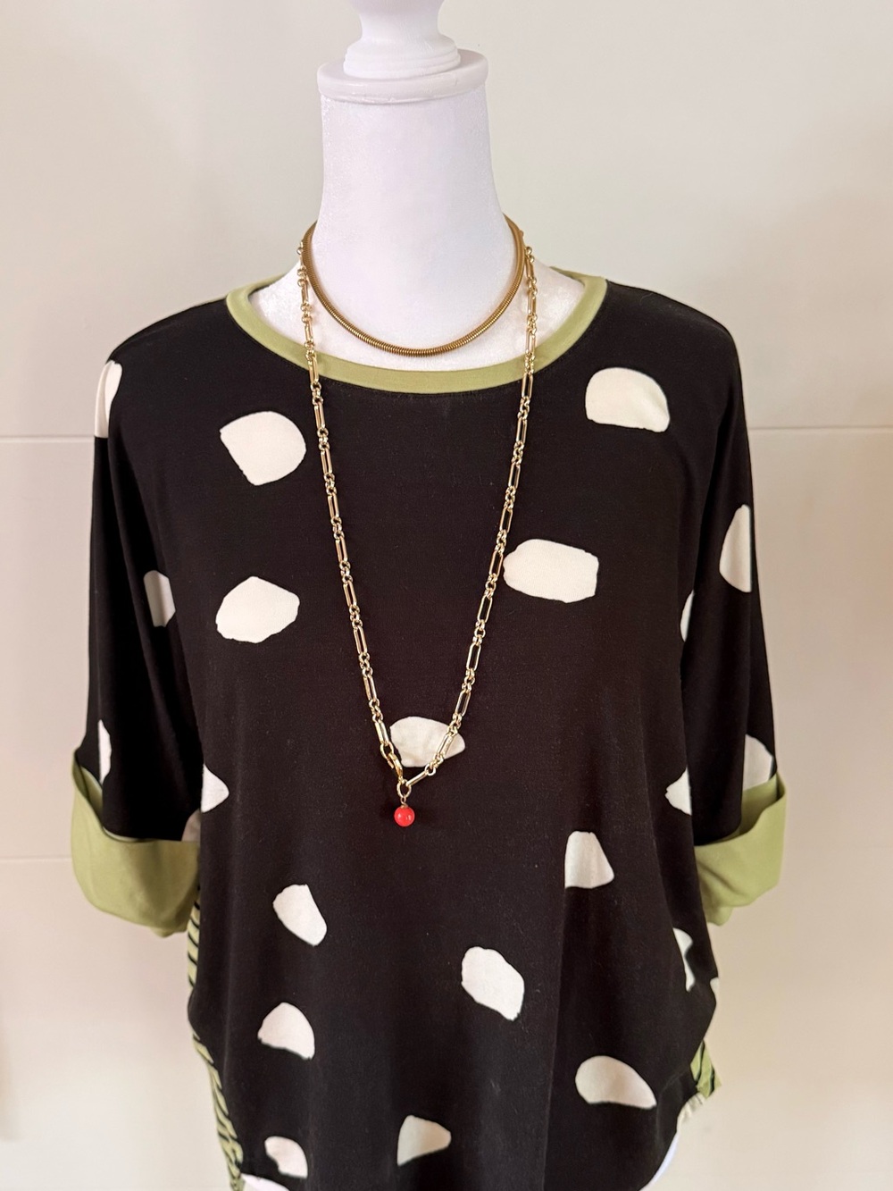 Black Polka Dot Short Sleeve Tee with Olive Trim